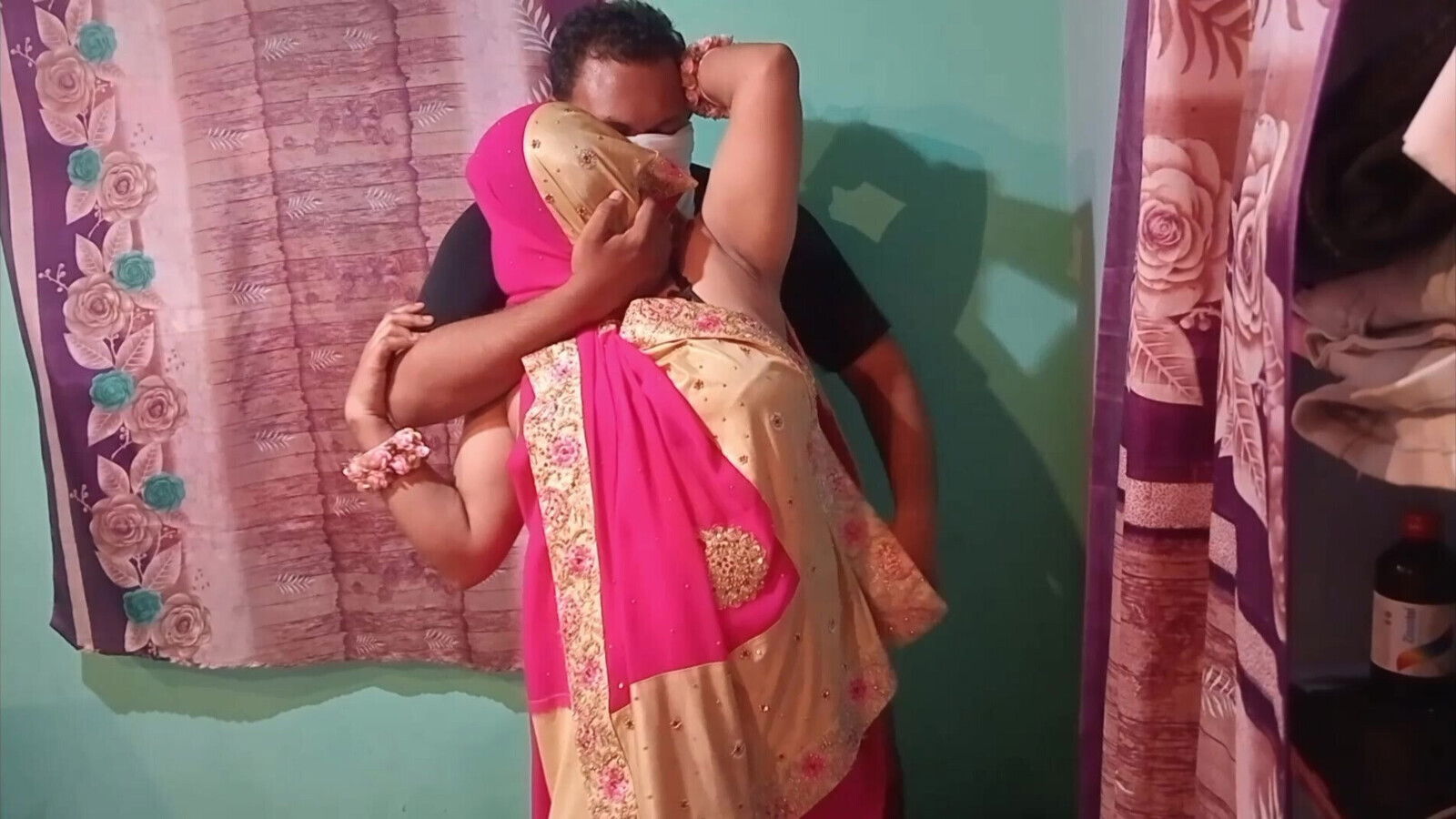 Sexy bhabhi saree dance with fucked