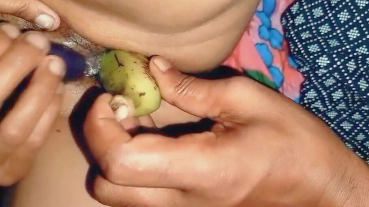 Amazing sex..Indian bhabhi swaping with Hindi family