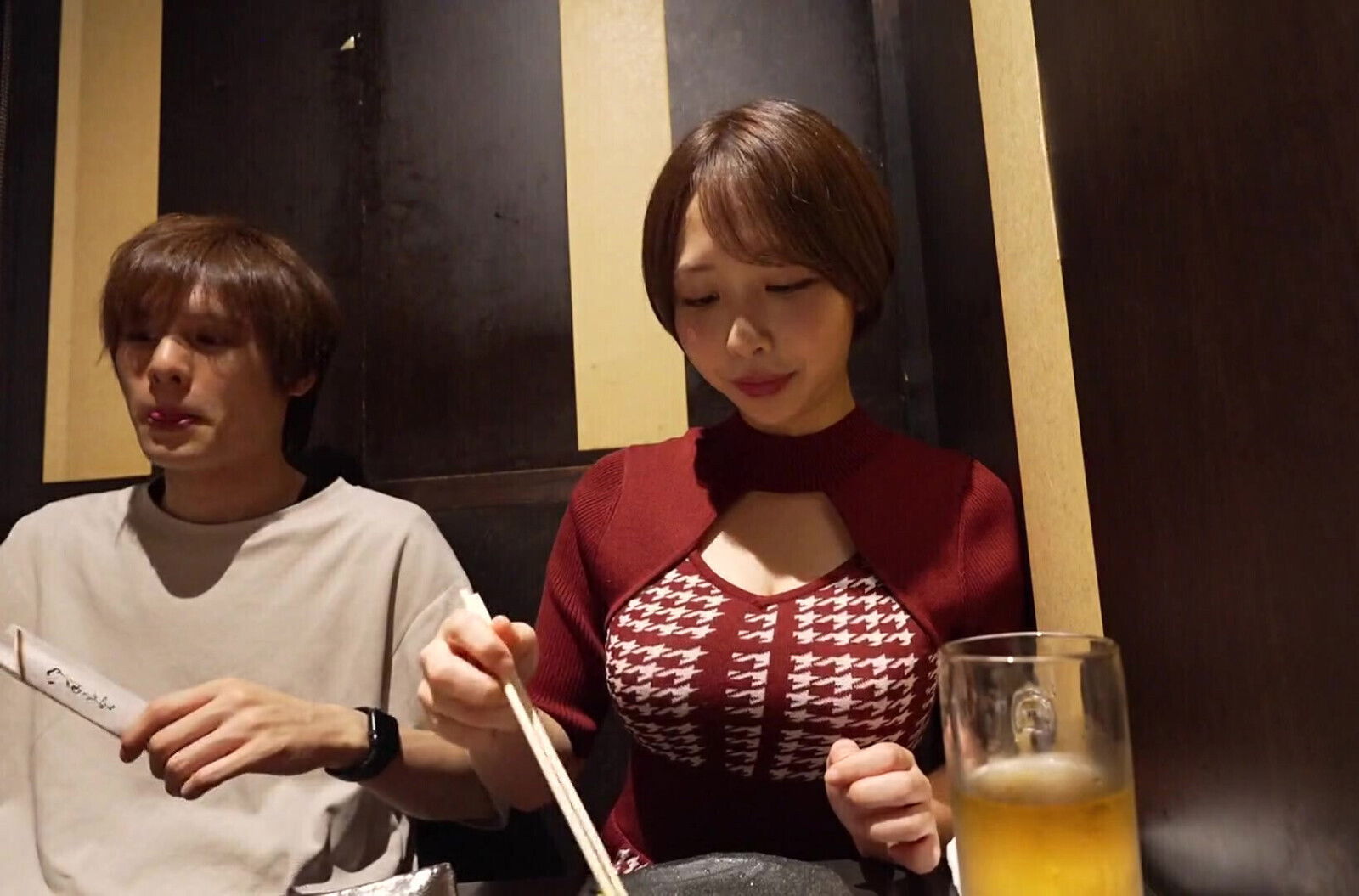 [Big breasts cram school instructor with erotic deviation value] teacher admire surprisingly! bright personality with outstanding charm! voluptuous body makes want