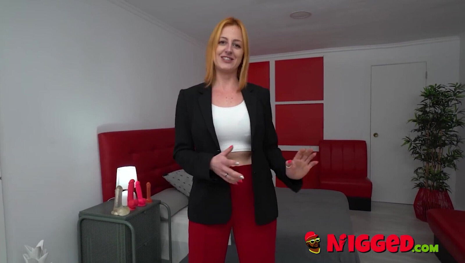 Mature Woman Looking Interracial with Bbcs. Jesus Reyes Deflowers Briana Porn Fakings Black