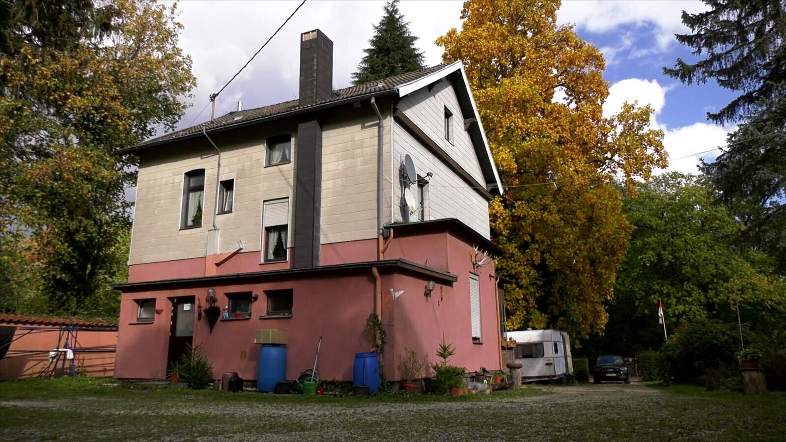 Composition, Thick Blonde with Gets Pussy Mouth.