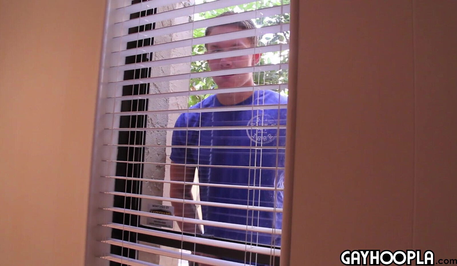 Nosy neighbor wants fuck couple!