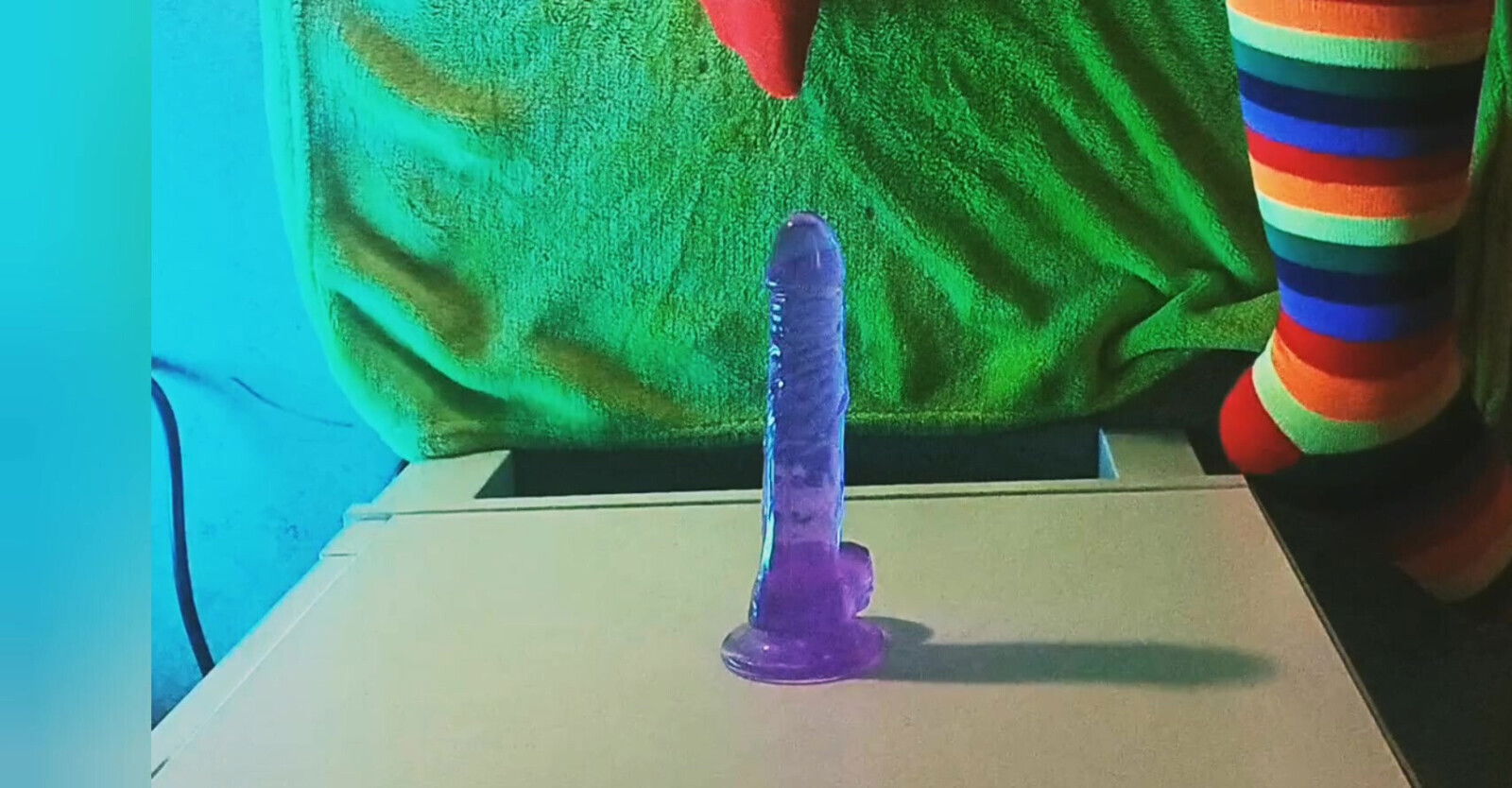 Play Amateur Wife Fucks Hard