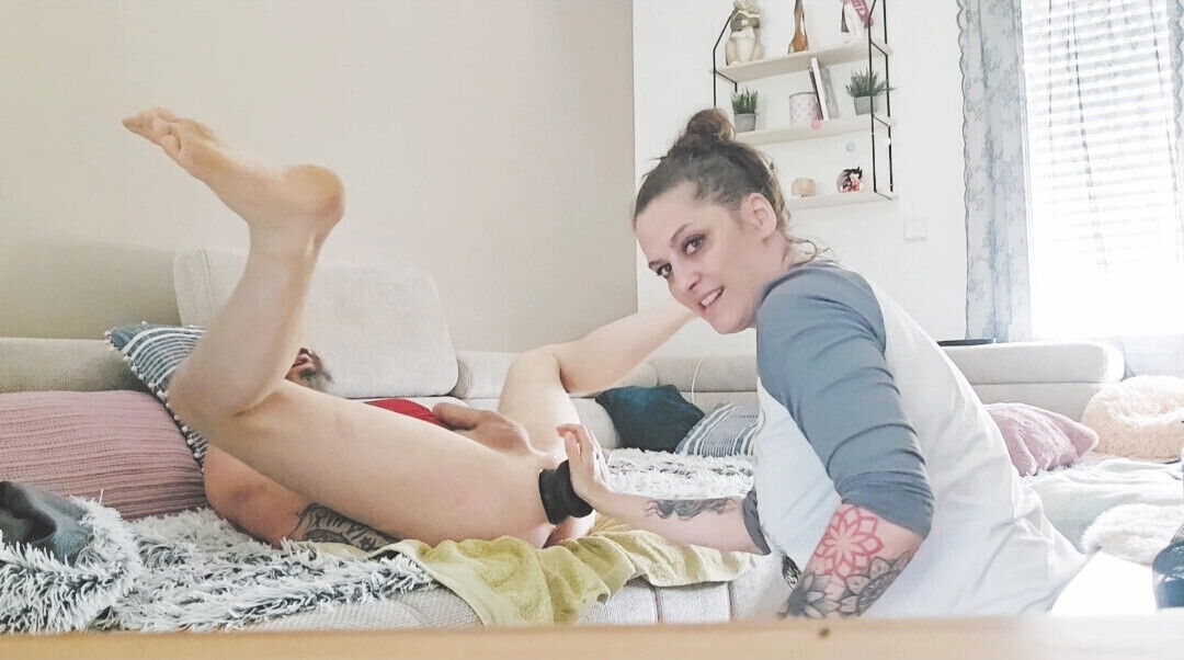 Tatianal fisting dildo submissive guy's sucks