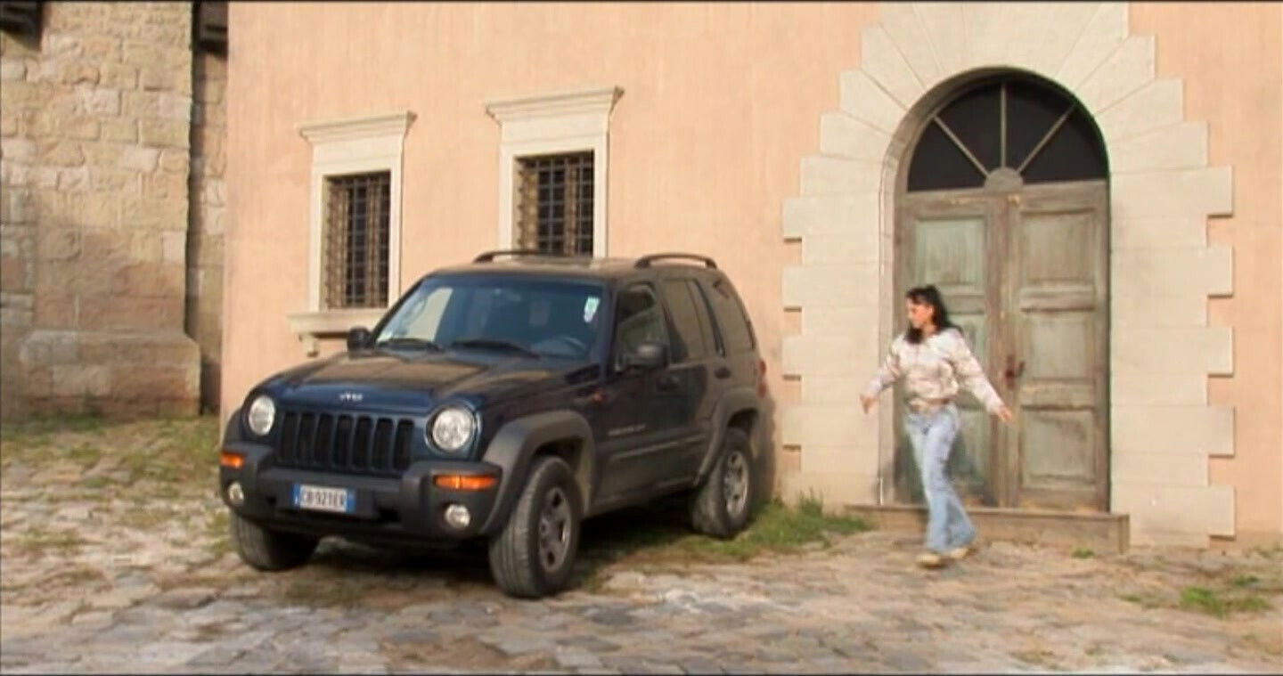 Wonderful Busty Housewife with Hairy Pussy Fucked Kitchen Cumshot Mouth