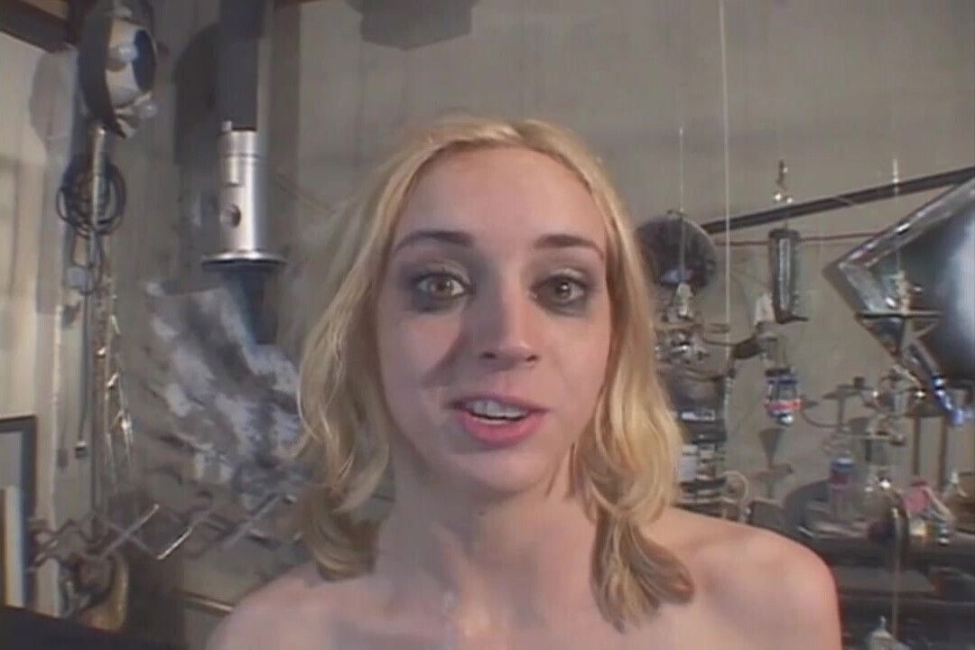 Young Bisex Nympho Girls Fucked Huge Cocks (full Movie)