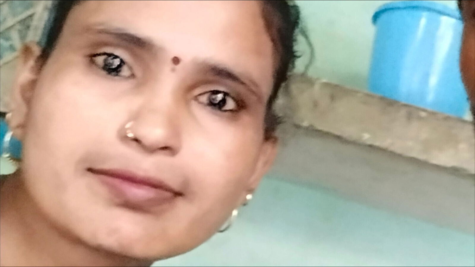 often does make vagina loose?