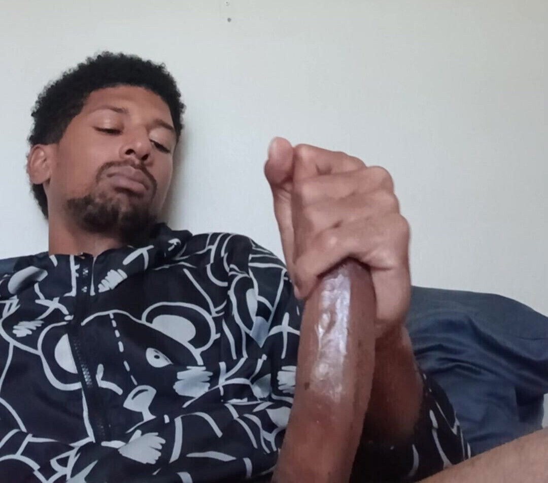 need some thick petite pussy ride long dick