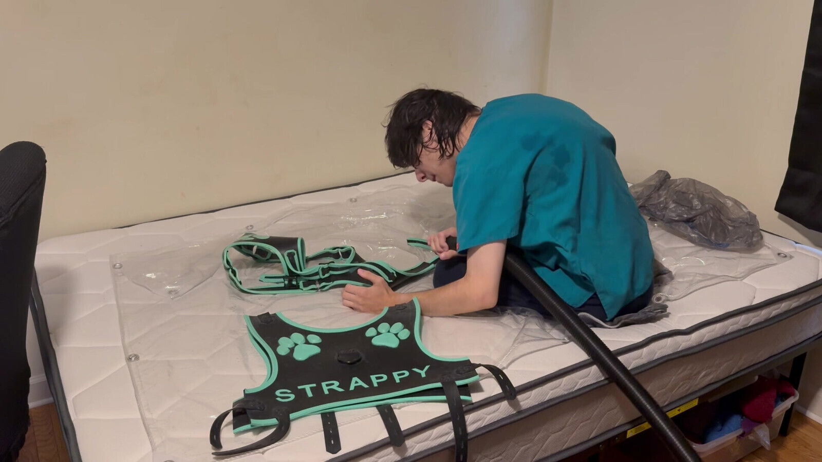 Polishing latex harnesses