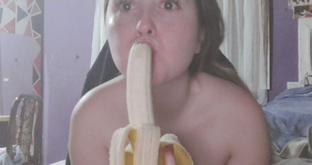 Supping eating delicious banana