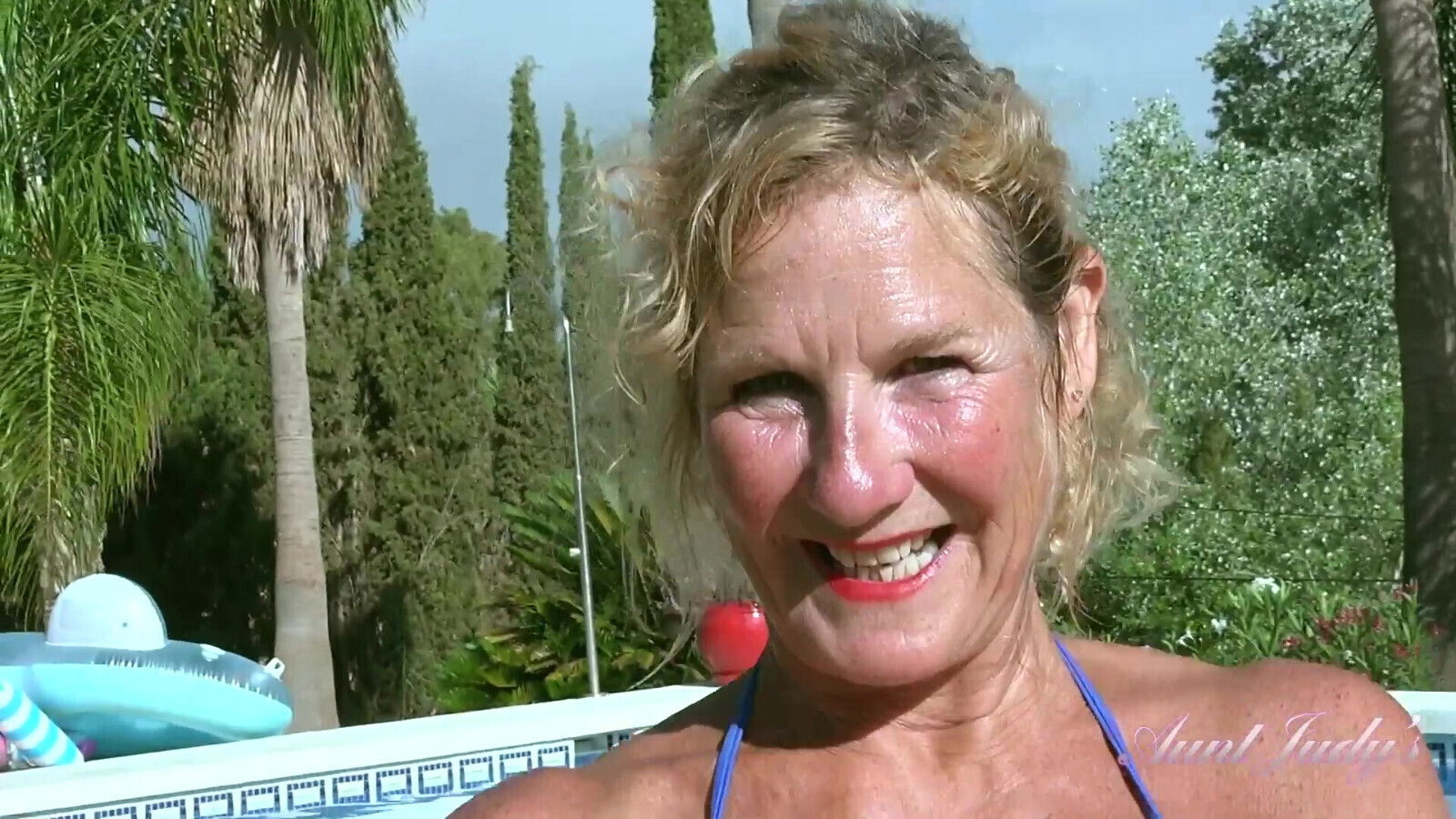 AuntJudys Your Pool Lady Mrs. Molly Sucks Your (POV)