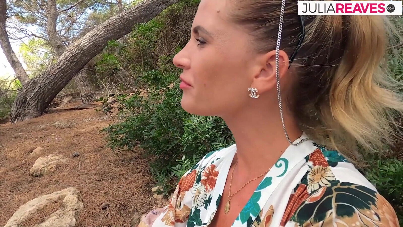 Horny MILF rides hard then sucks