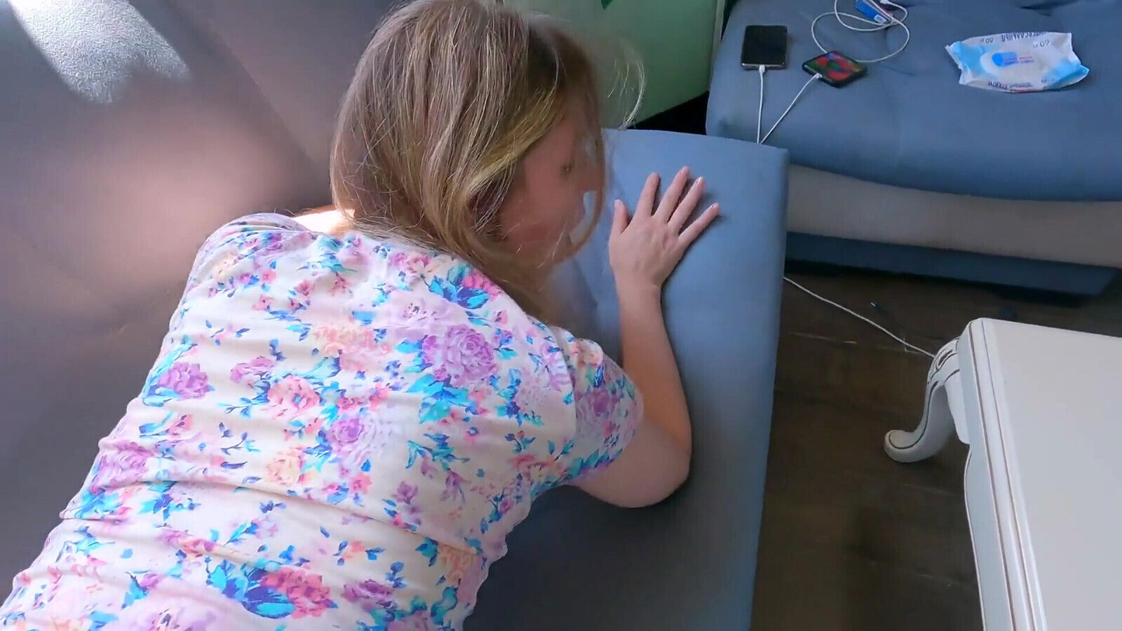 Suddenly Went Deaf While Fucking MILF Finished Inside Creampie