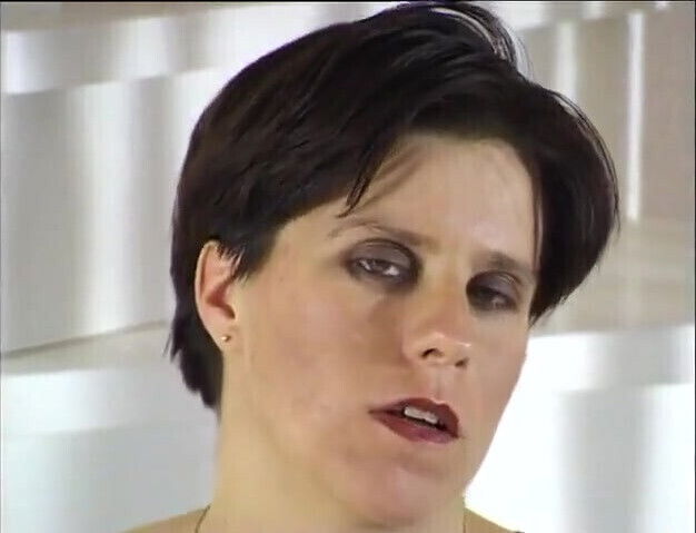 Pregnant woman masturbates