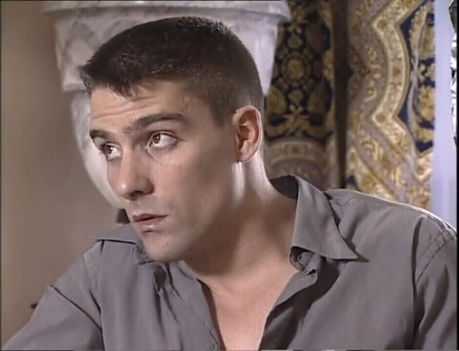 Very sexy double penetrated fucking threesome party