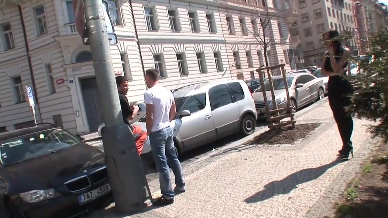 Strange couple tries bisexual fuck