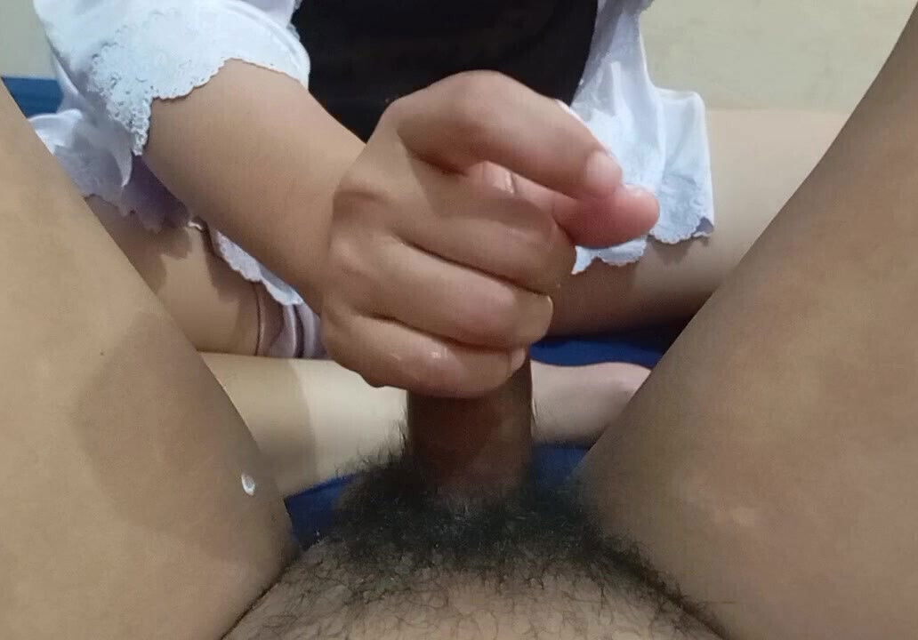 When Wife Left Maid Sucked