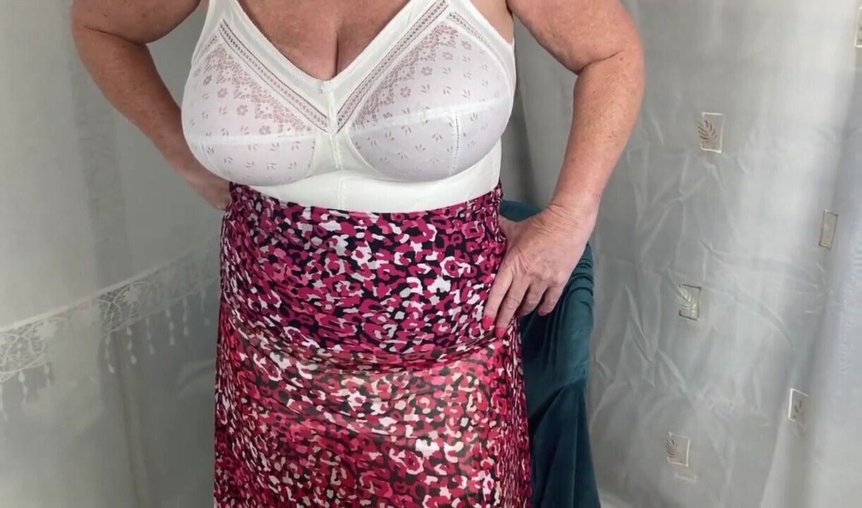 Aunty Sandra Strips