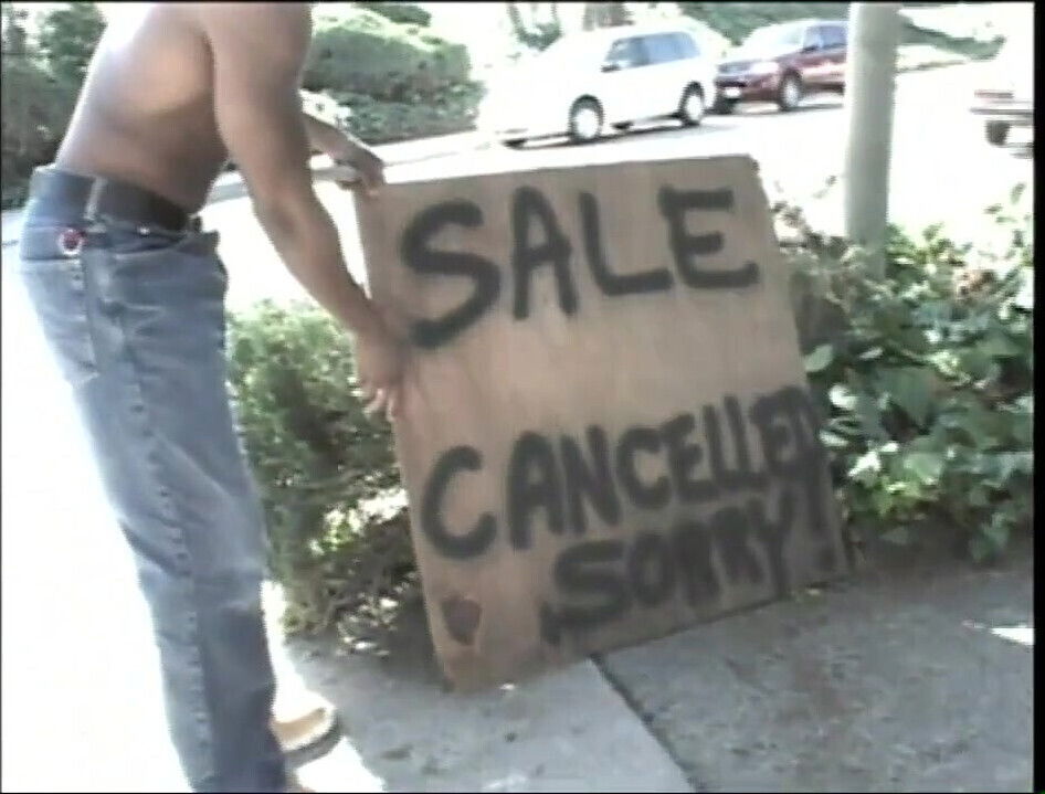 House Commands Pussy