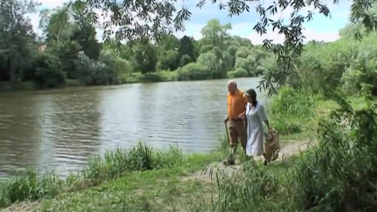 Nasty blonde teen gets sight couple fucking