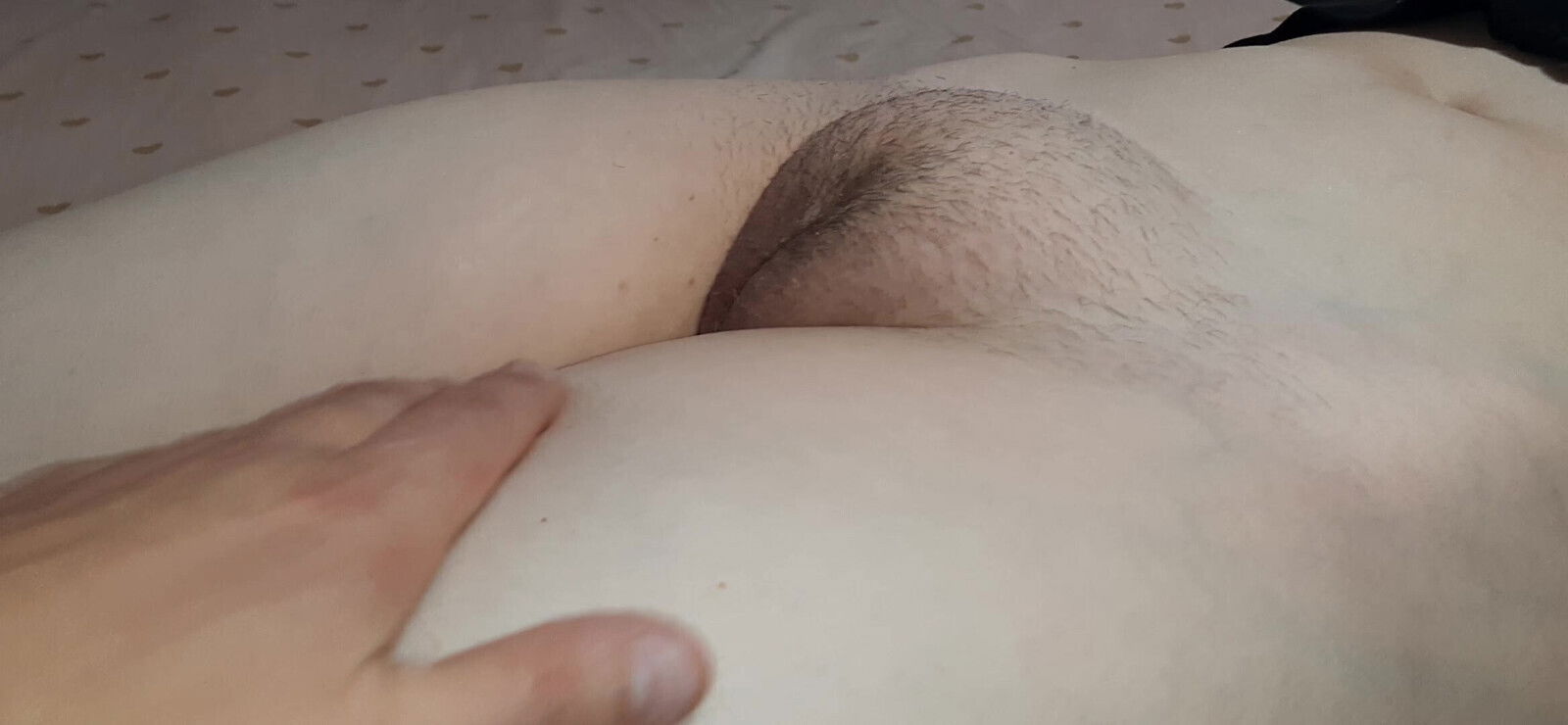 Stepmother Regina with gorgeous pussy allows fuck when home alone.