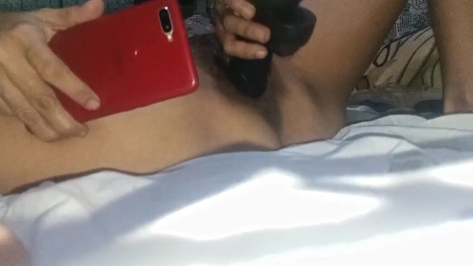 Mich enjoy using dildo while I,am side