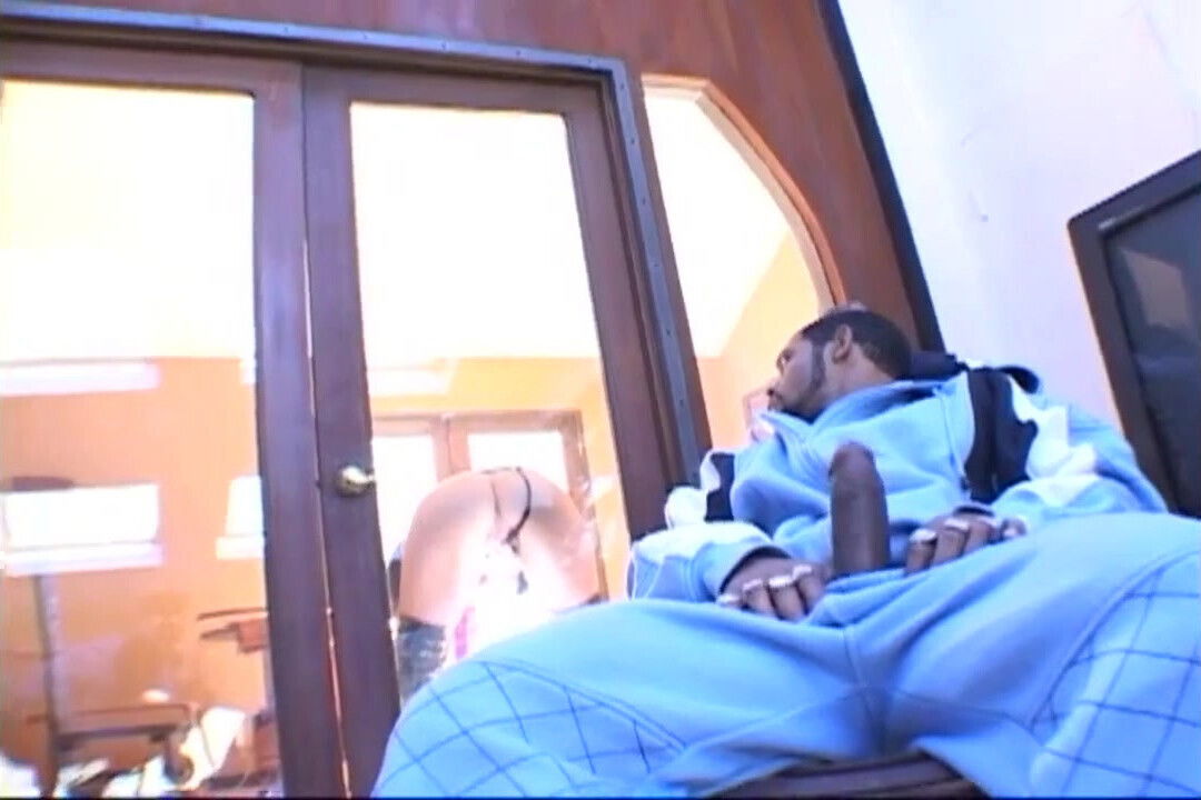 black destroys petite blonde