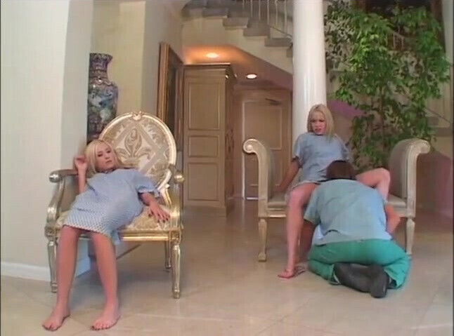 Beauty blonde loves mouth