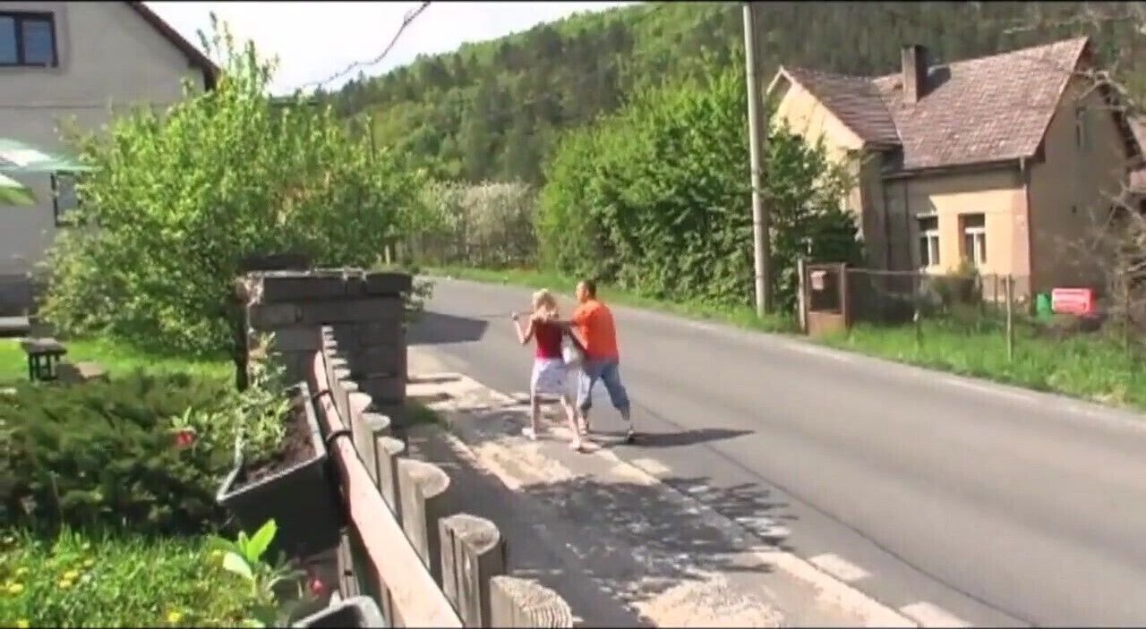 Amateur couple hard park