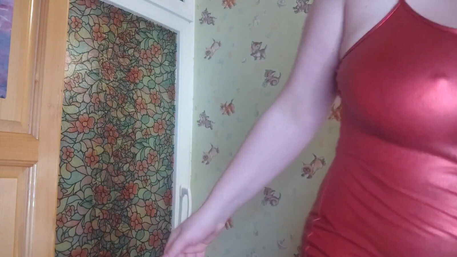 Stepmommy back home earlier surprised,