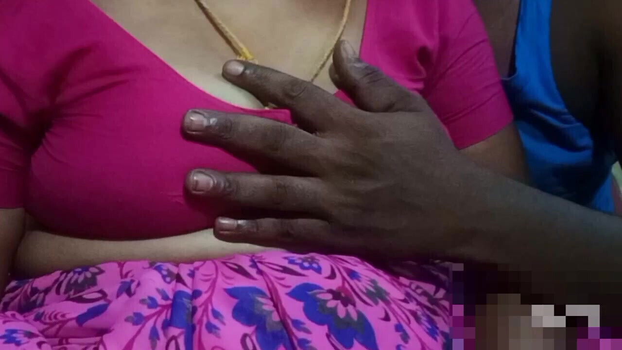 Indian Desi aunty loves sports seduces Neighbour fuck