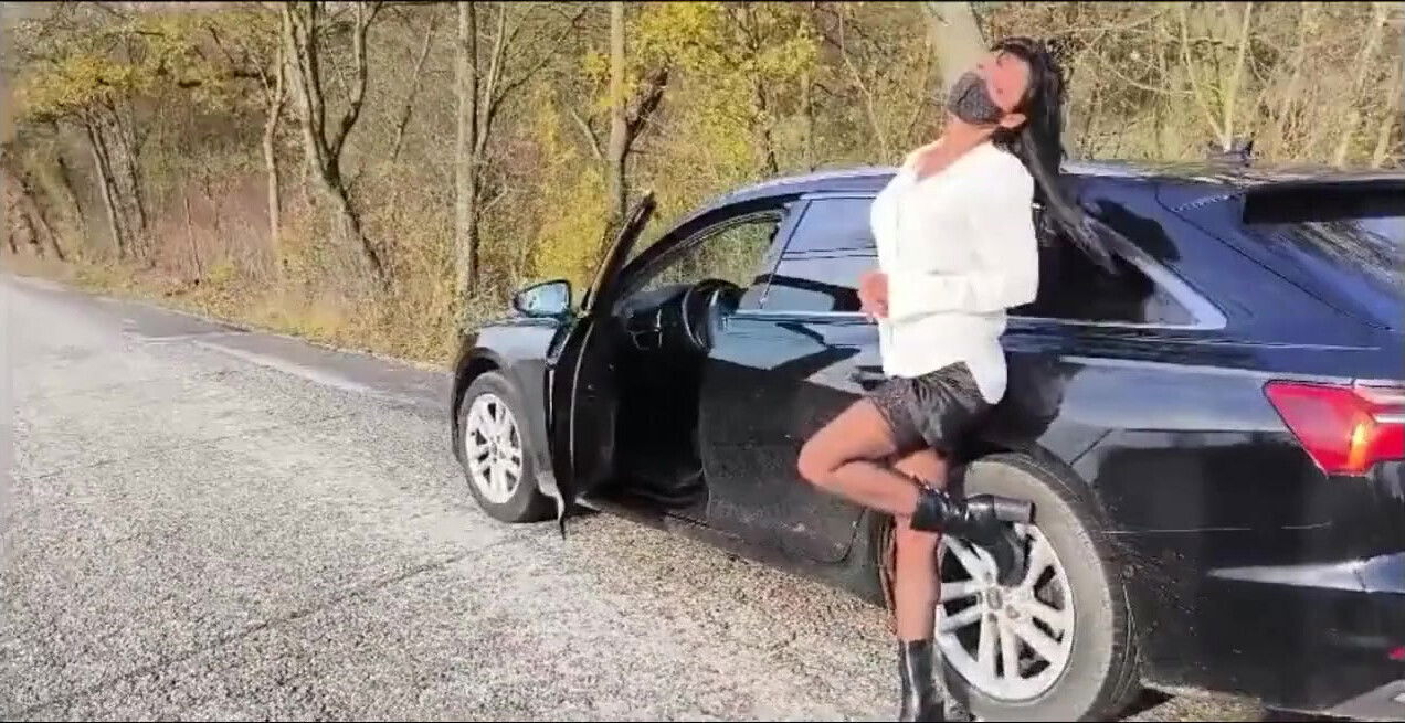 Awesome Car, Awesome Woman,