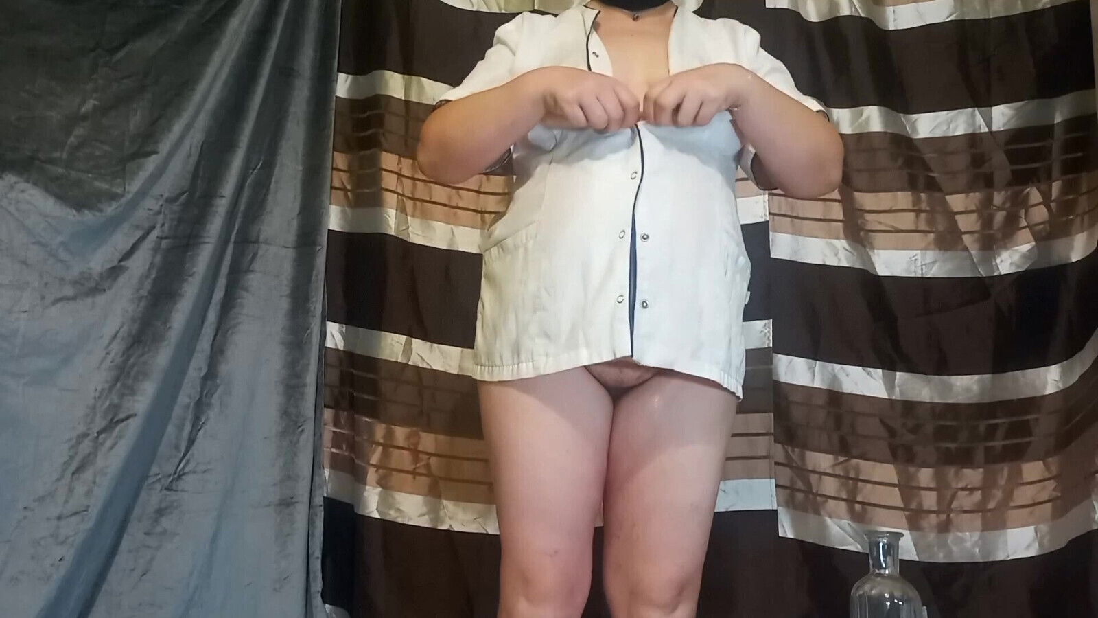 Nurse golden rain pussy play.