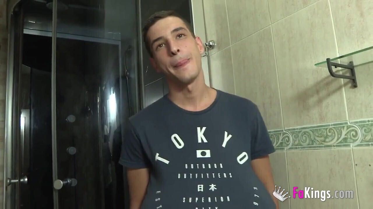 Pranking rookie babe: tought would fuck disgusting man!