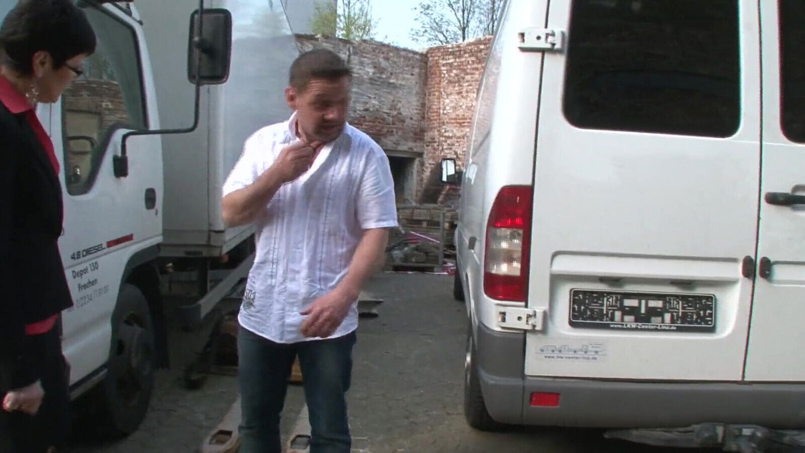 mature horny lady fucks with track drive