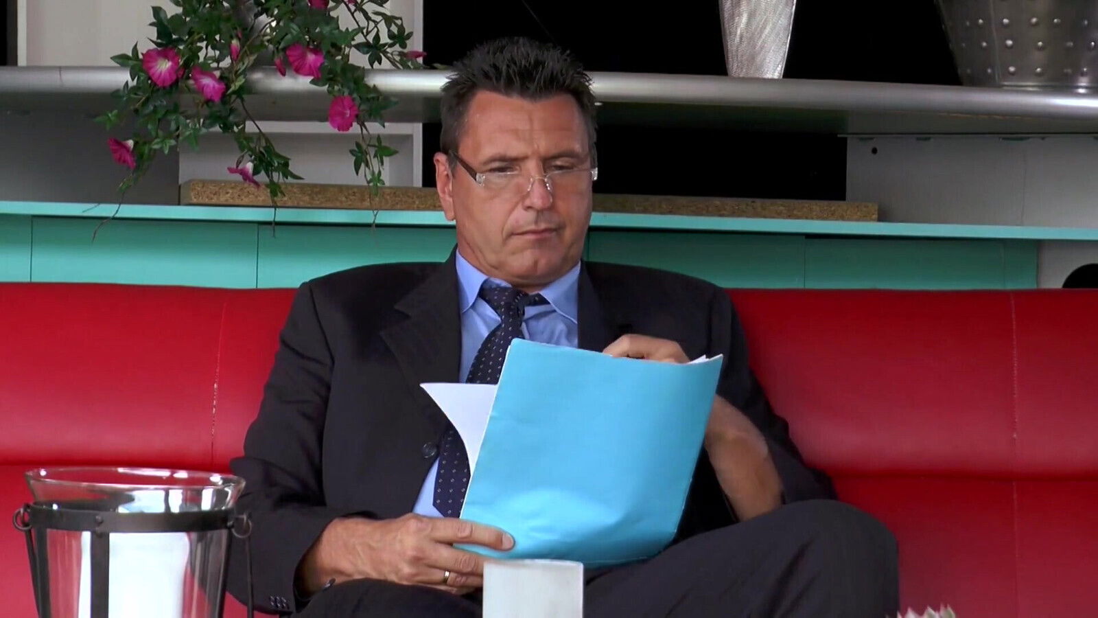 Nasty blonde maid loves fuck mouth ending