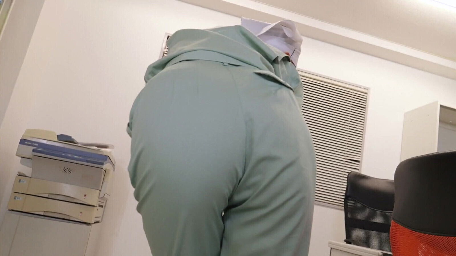 Part plain strangely sloppy office cleaning part-time wife exclusive sexual processing can't refuse sexually harassed. didn't cross last line, left alone while, then leaned over