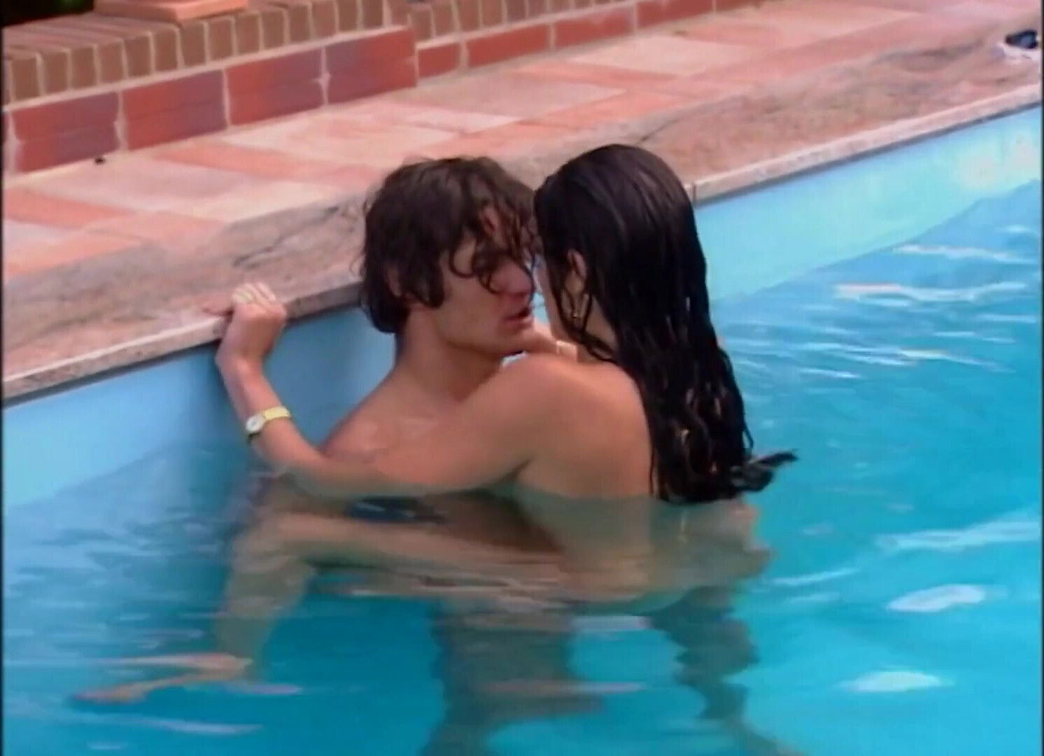 Girls! Women Can't Keep Themselves!