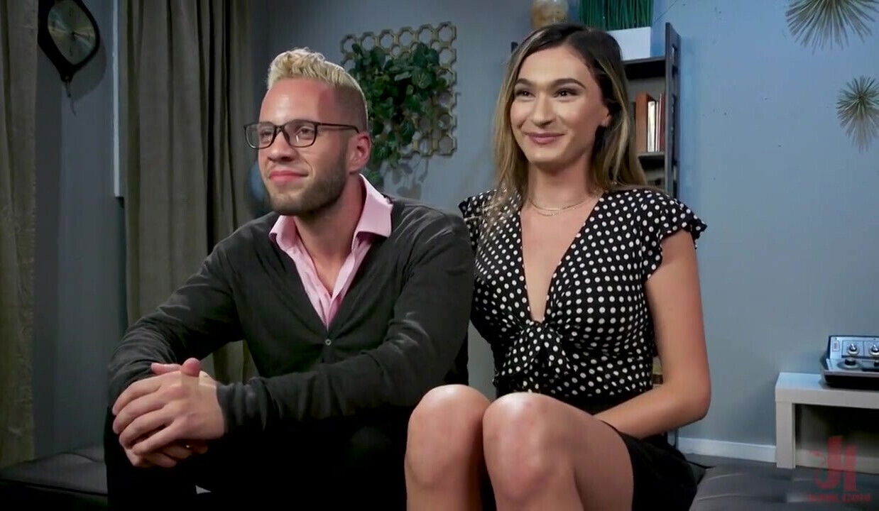 Good Doctor: Girl Andylynn Payne Visits Wolf Hudson