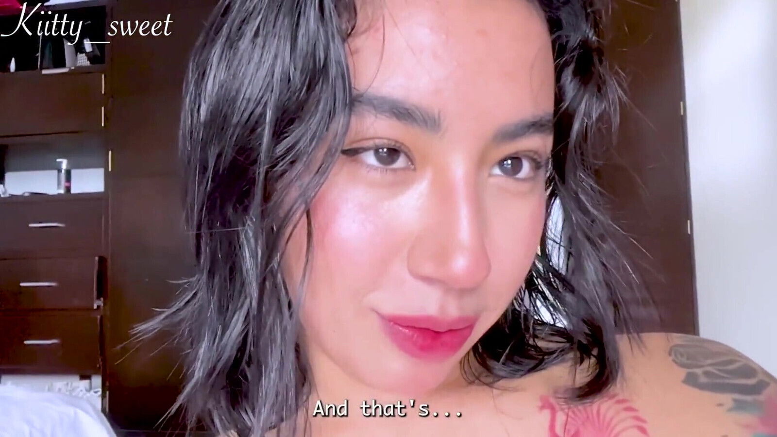 Creamy Masturbation Before Date with Friends