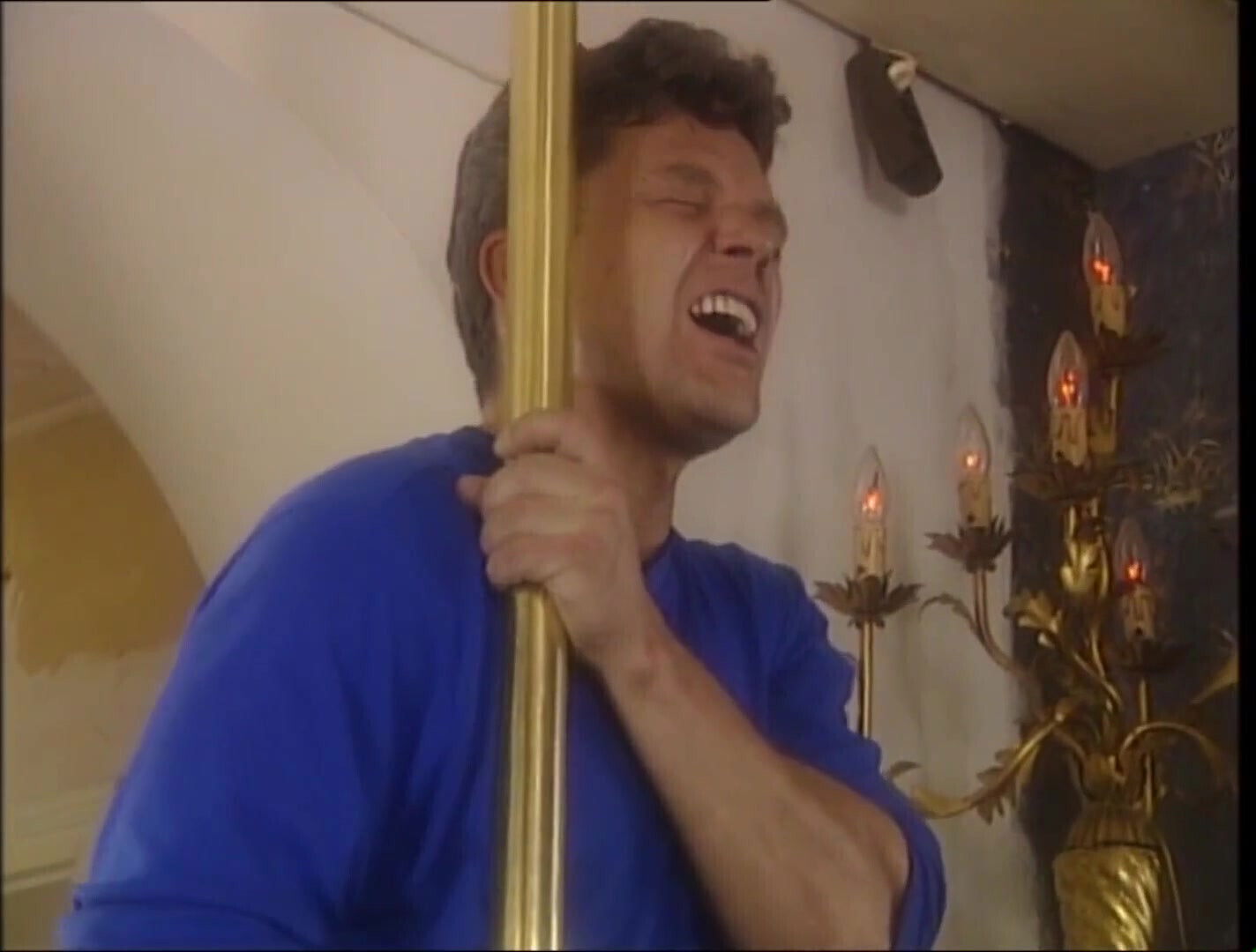 Blonde Horny Pole Dancer Suck Dick Customer