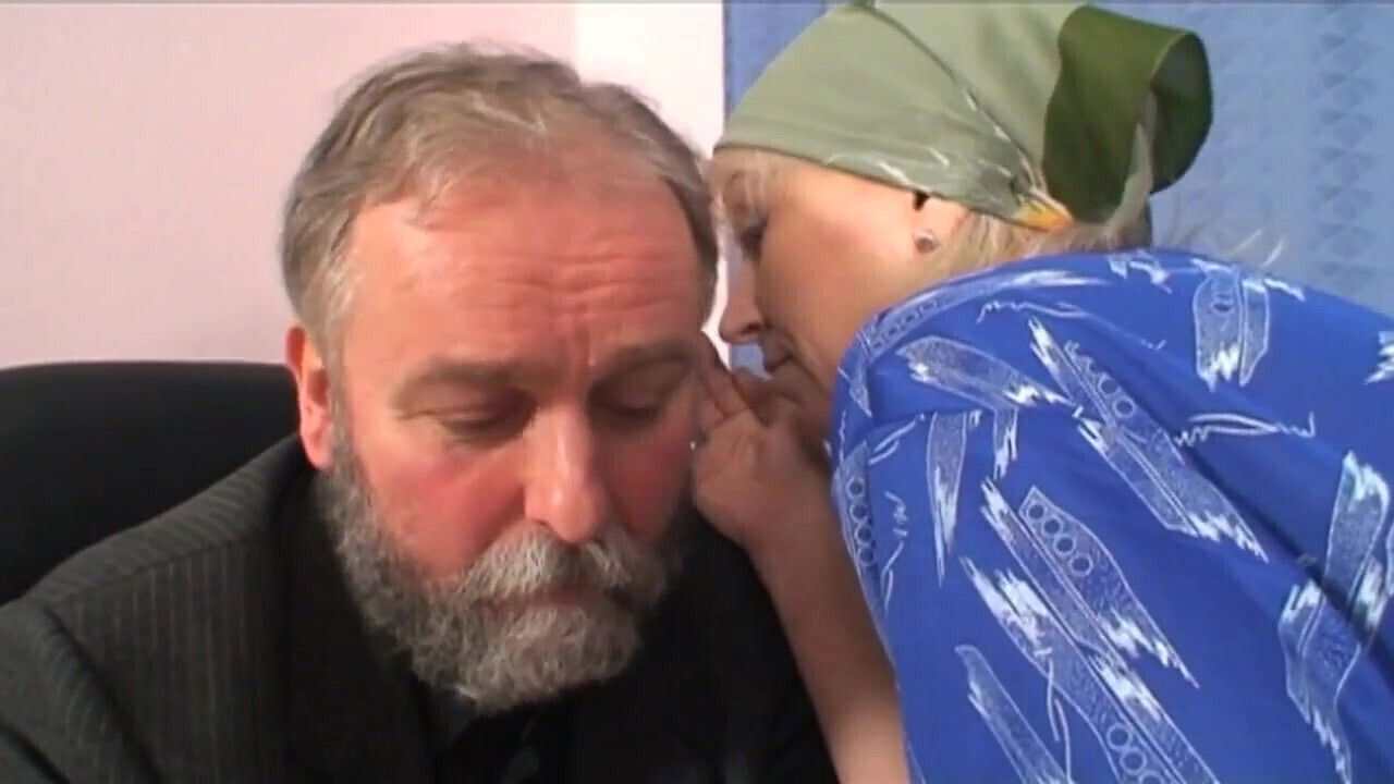 Boss bangs young secretary cleaning lady assists