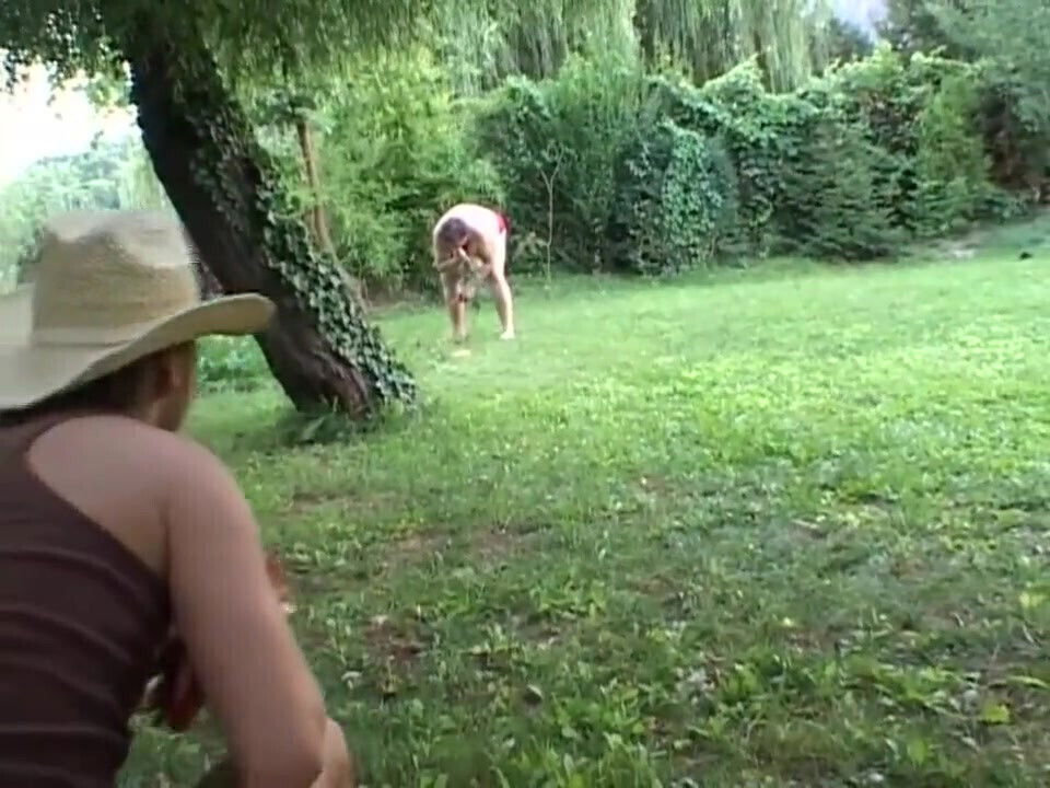 Ugly milf fucking garden