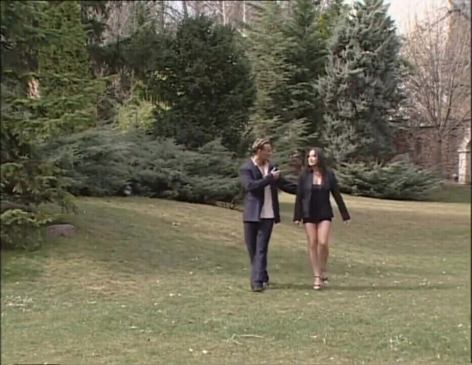 Sexy brunette hairy pussy double penetrated threesome sauna...cum mouth