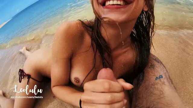 Beach! Wild Fucking Island Amateur Couple