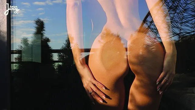 Beautiful Blonde Fucks Pussy