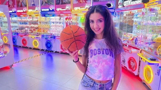 Dont Want Looking Other Girls! Fuck Hard Instead!