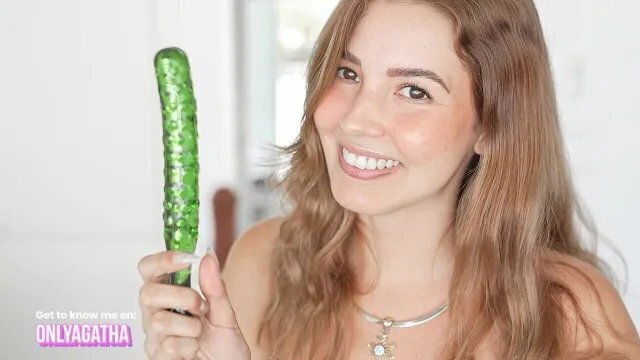 Talks About Favourite Dildos, Where Them More!