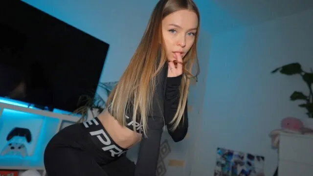 Fucked Nike Girlfriend Deep Mouth