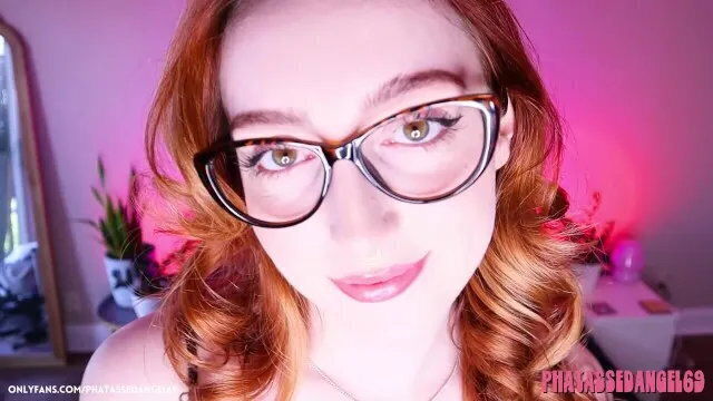 Your Girlfriend Loves Sexy Curvy Redhead Reality Porn